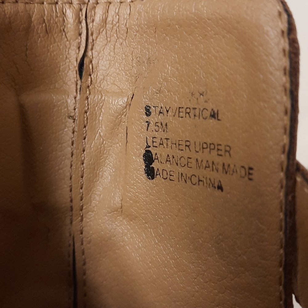 Von Dutch Stayvertical Leather Bootie - Picture 6 of 13
